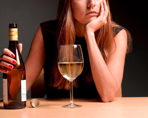 Анонимное лечение женского алкоголизма в Судогде